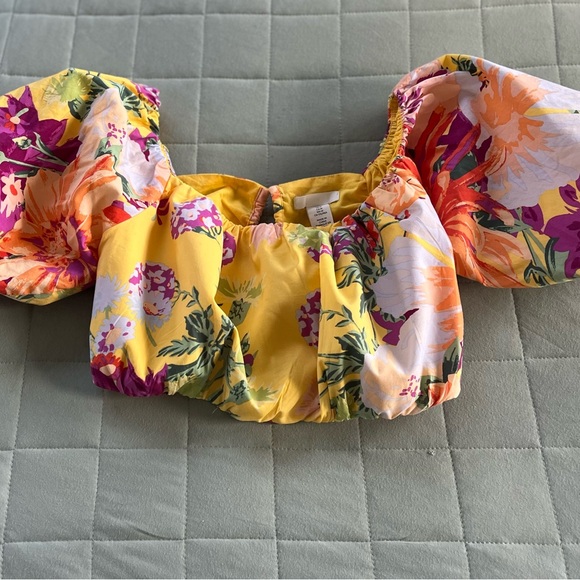 H&M Off The Shoulders Crop Top Floral Puff Sleeve Size Medium - Picture 11 of 16